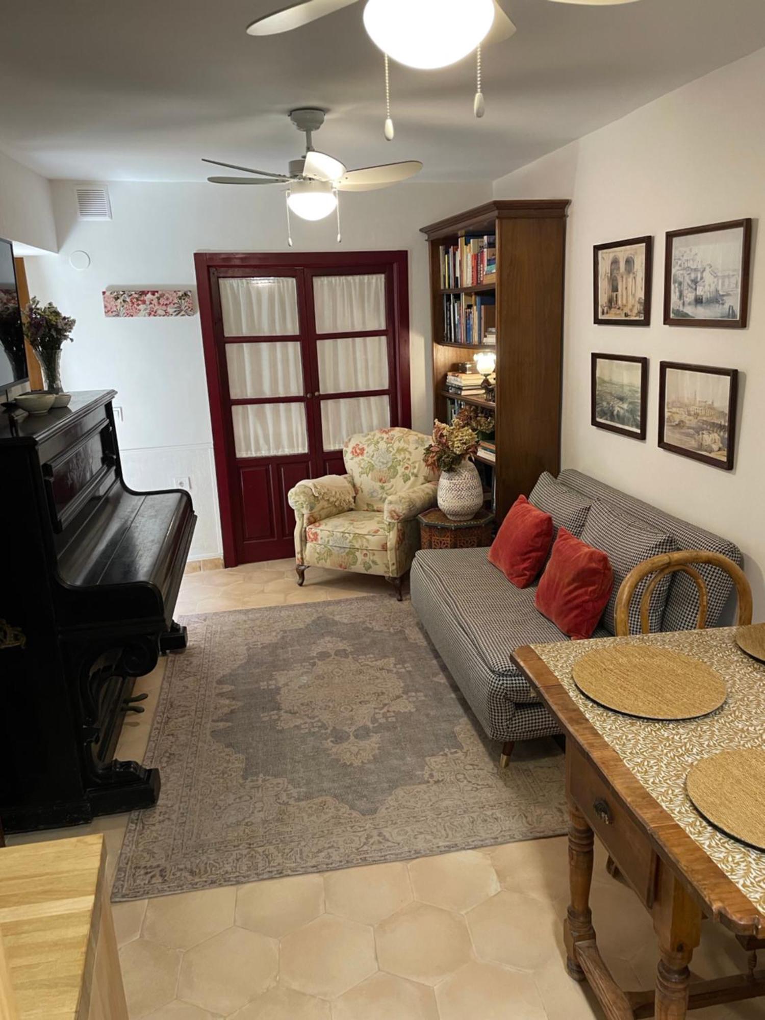 Apartamento En Casa Patio "Pan Y Conejo" Кордова Экстерьер фото